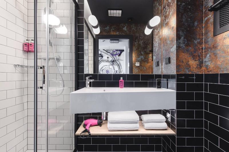 اتاق استاندارد, Moxy Poznań Airport