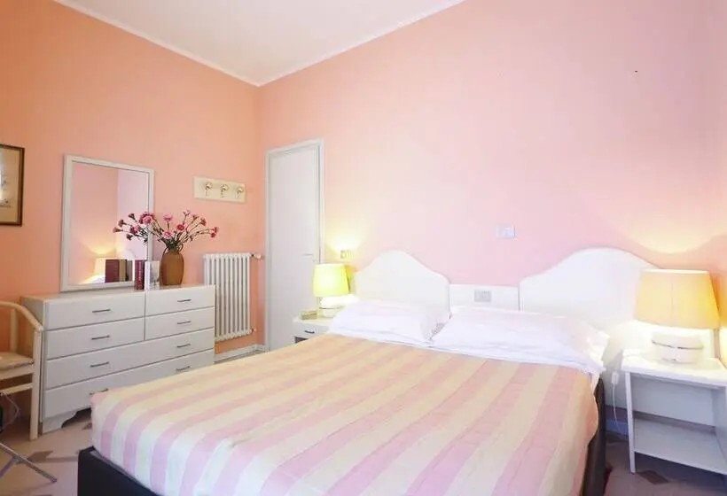 آپارتمان لوکس 1 خوابه, Residence Villa Marina Apartments