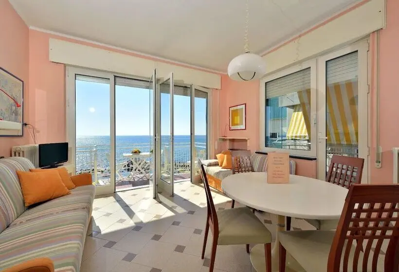 آپارتمان لوکس 1 خوابه, Residence Villa Marina Apartments