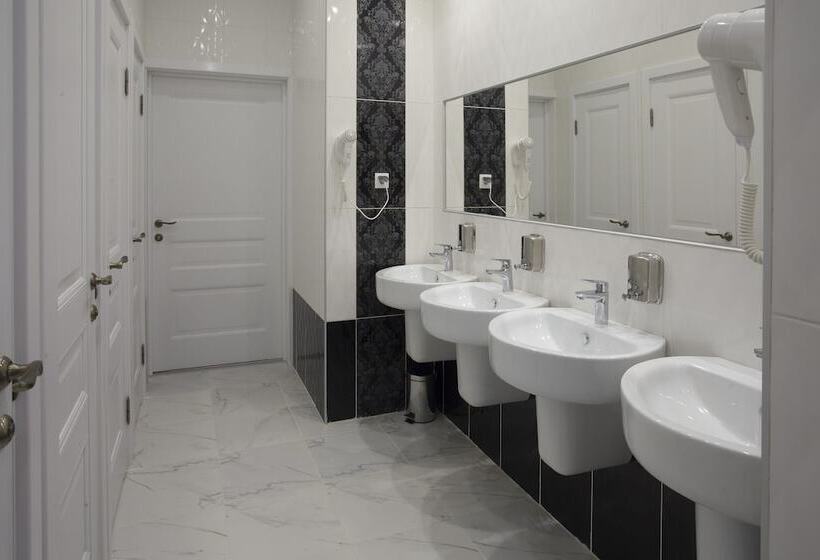 スタンダードシングルルーム, Nevsky Capsule