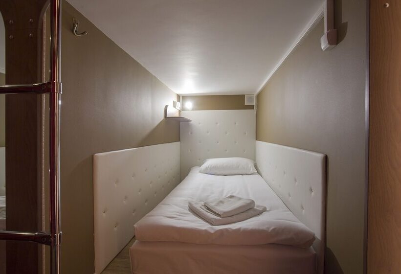 スタンダードシングルルーム, Nevsky Capsule