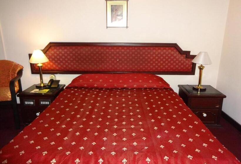 חדר סטנדרט עם מרפסת, Manuelsons Malabar Palace