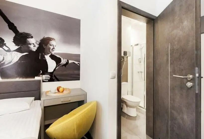 Standard-huone, Cinema Hostel