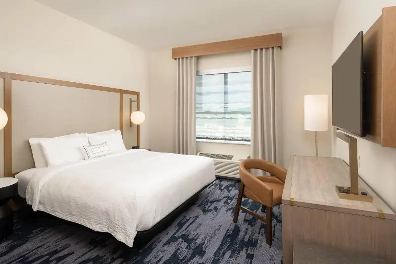 キングサイズベッドのスイートルーム, Fairfield Inn & Suites Vero Beach