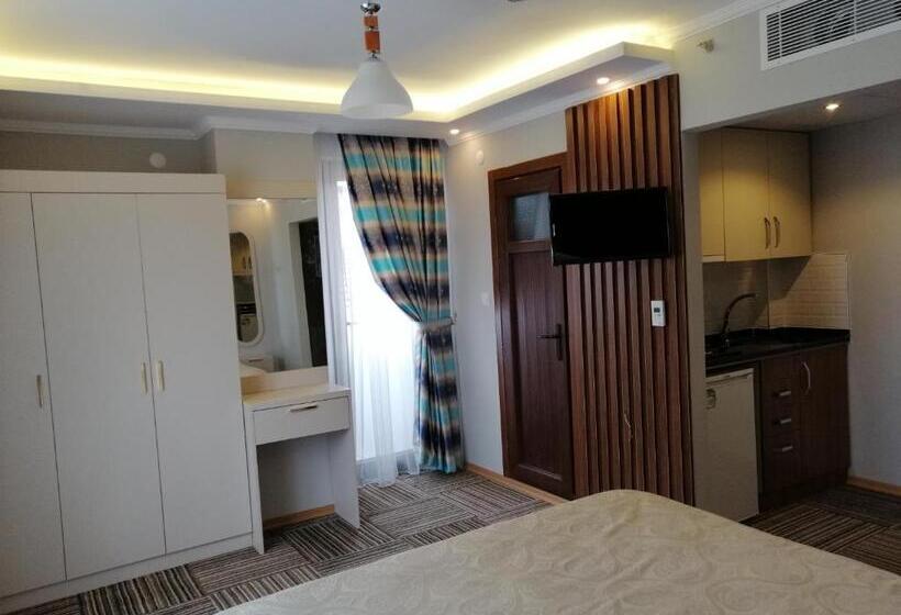 带海景的标准工作室, Alya Suite