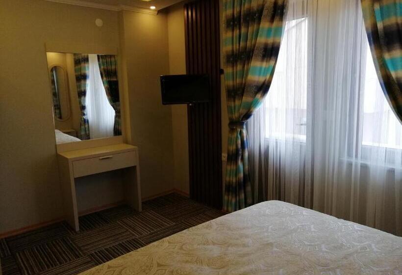 带海景的标准工作室, Alya Suite