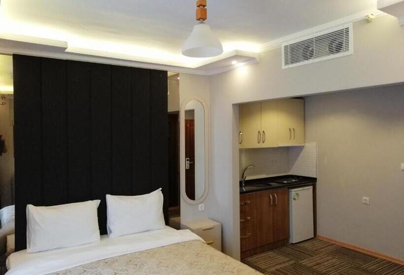 带海景的标准工作室, Alya Suite