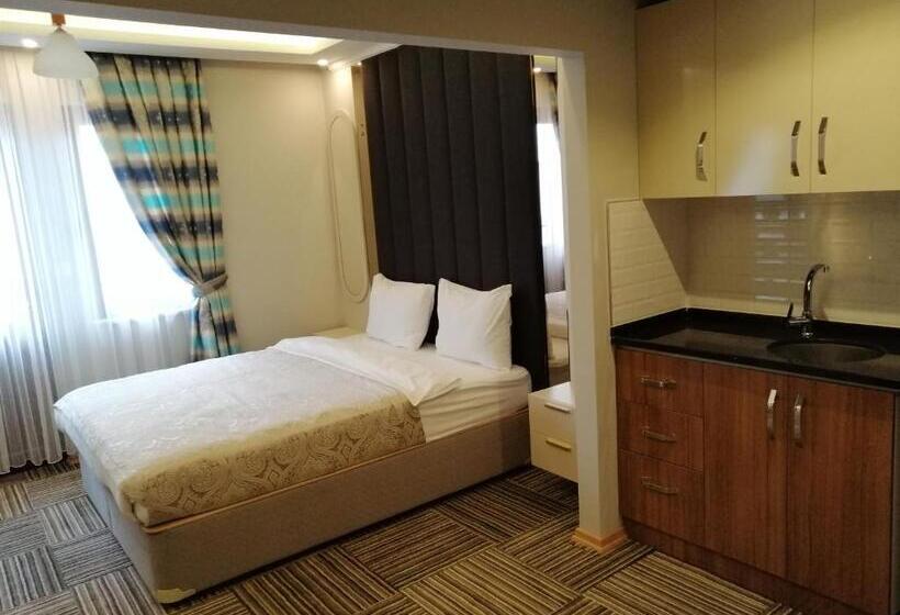 带海景的标准工作室, Alya Suite