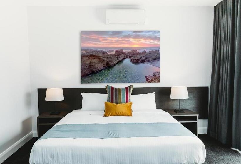 小型套房带阳台, Coniston Hotel Wollongong