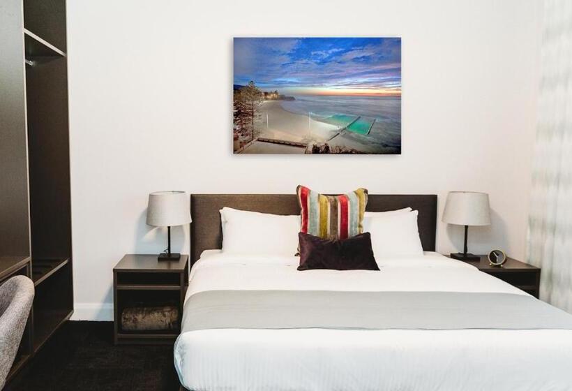 Номер Deluxe с Балконом, Coniston Hotel Wollongong