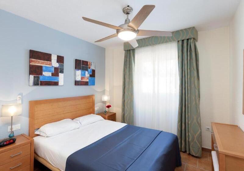 غرفة قياسية سرير كينج لذوى الإحتياجات الخاصة, Holiday Inn Express & Suites   Tulsa Northeast   Owasso, An Ihg