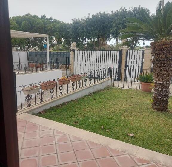 اتاق استاندارد با سرویس بهداشتی مشترک, A Casa Di Franco