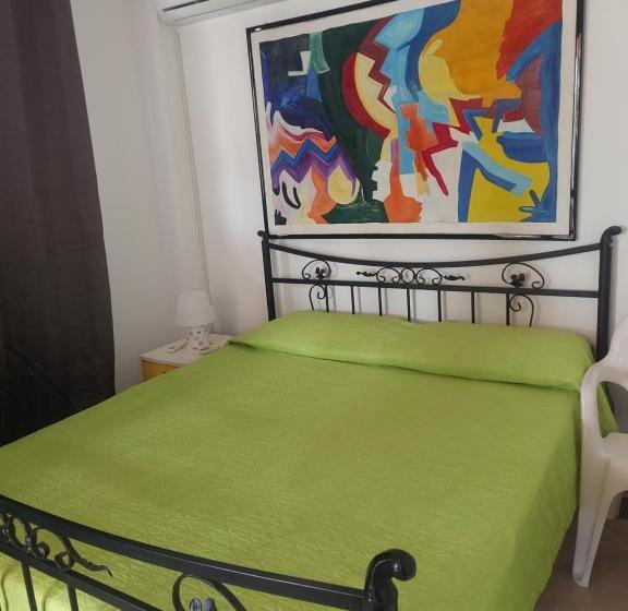 اتاق استاندارد, A Casa Di Franco