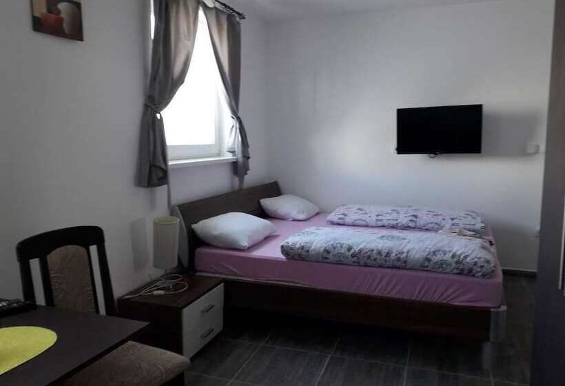استودیوی استاندارد, Villa Mozart