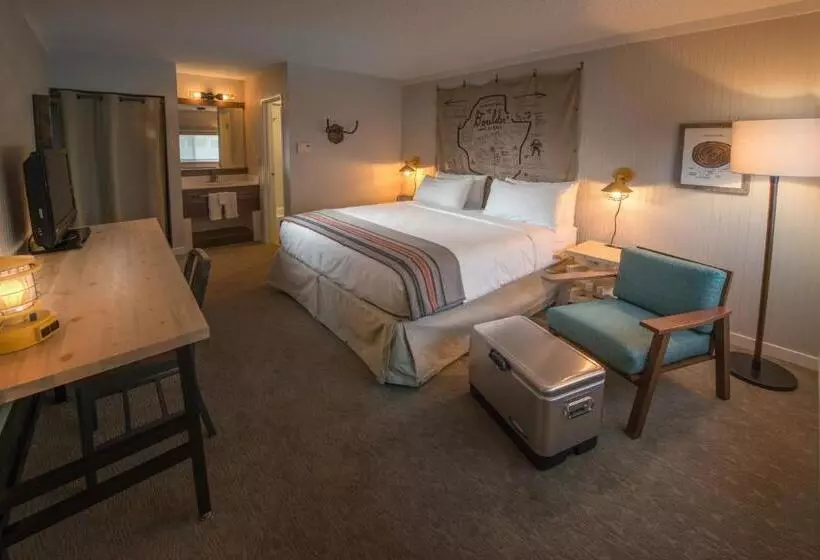 اتاق لوکس با تخت بزرگ, Basecamp Boulder