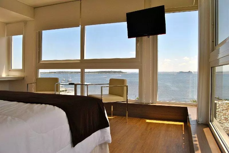 キングサイズベッドのスイートルーム, Drury Inn & Suites St. Louis Creve Coeur