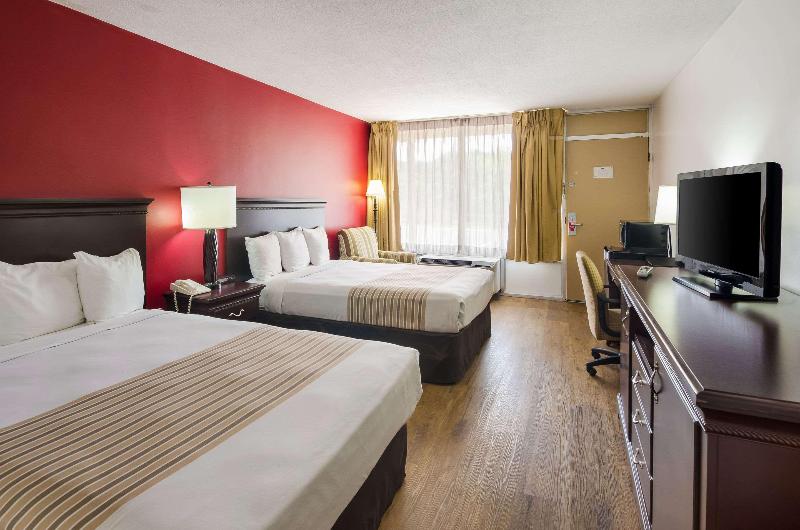 스탠다드 룸, Econo Lodge Marion I 81