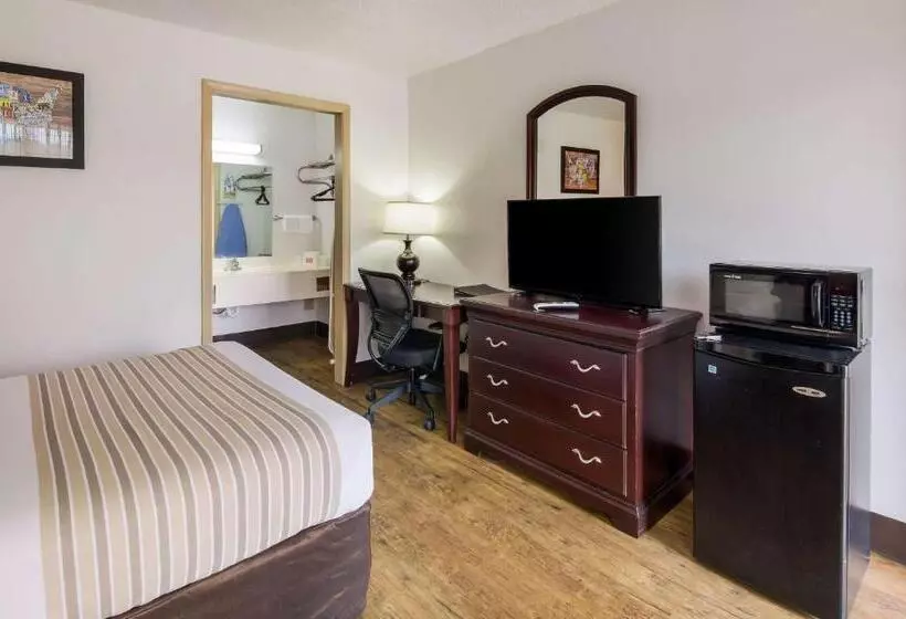 スタンダードルーム, Econo Lodge Marion I 81
