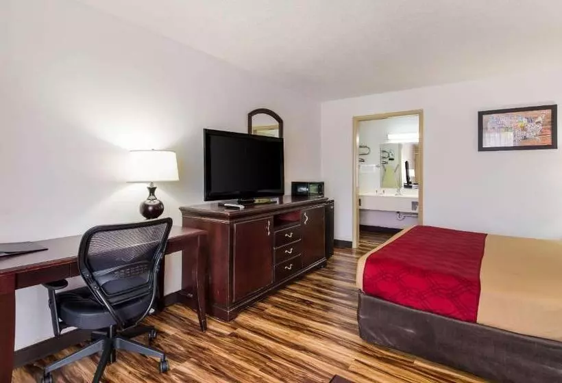 キングサイズベッドのスタンダードルーム, Econo Lodge Marion I 81