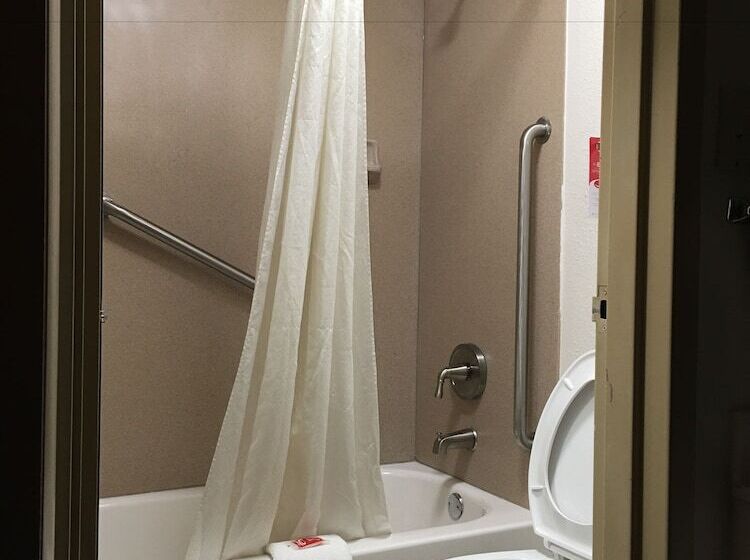 스탠다드 룸 더블 침대 2개, Econo Lodge Marion I 81