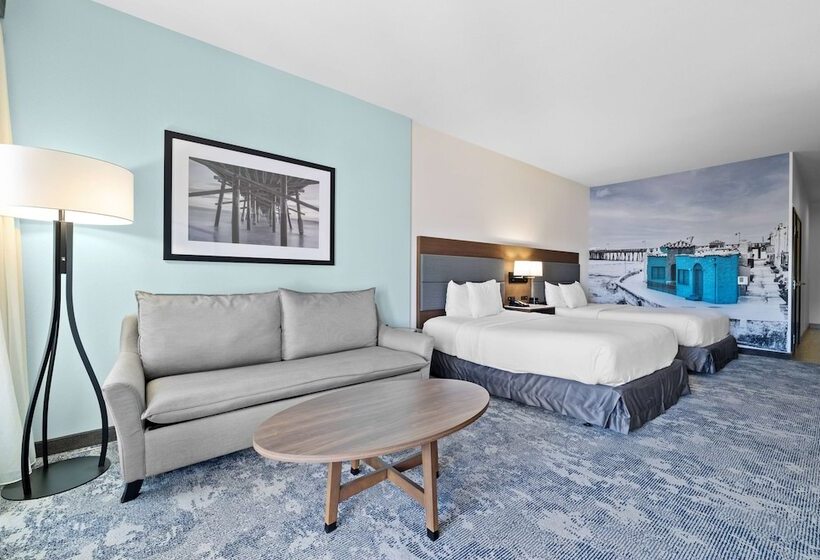 Sviitti Liikuntarajoitteisille, La Quinta Inn & Suites By Wyndham Santa Cruz