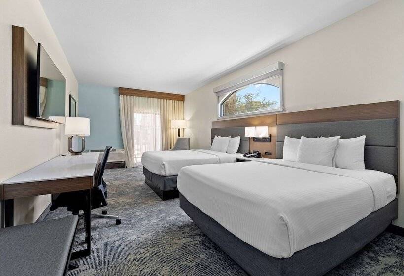 Sviitti Liikuntarajoitteisille, La Quinta Inn & Suites By Wyndham Santa Cruz