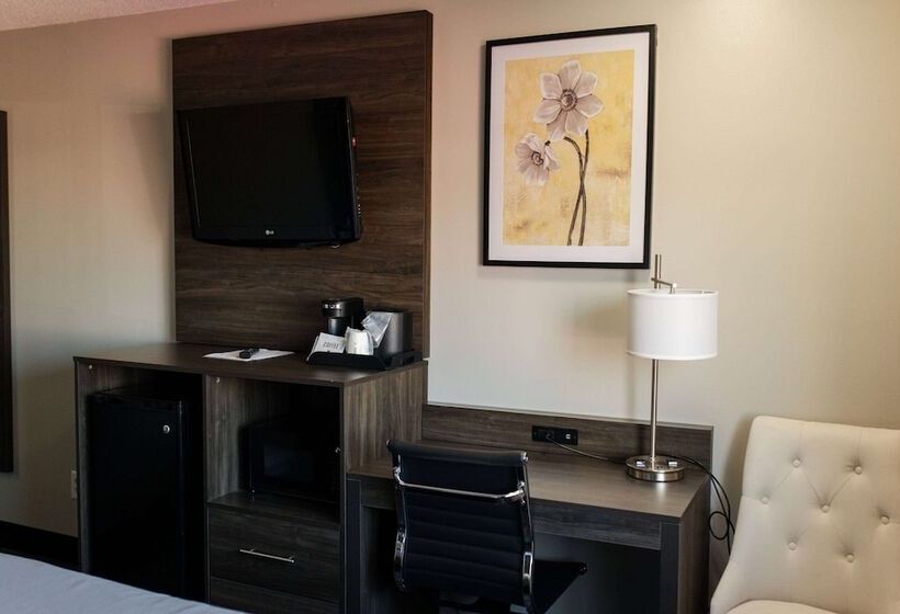 غرفه قياسيه سريرين مزدوجين, Travelodge By Wyndham Escanaba