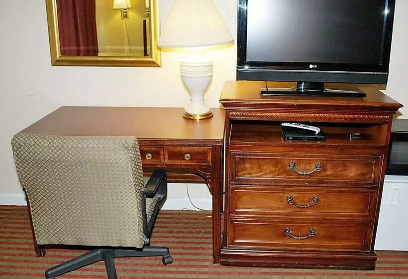 اتاق استاندارد با تخت بزرگ, Travelodge By Wyndham Klamath Falls