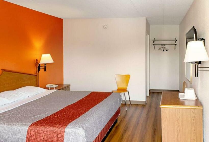 Номер Deluxe Кровать Кинг, Motel 6 Cincinnati, Oh