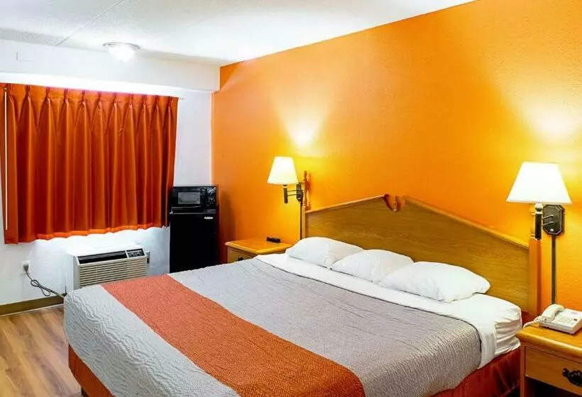 キングサイズベッドのデラックスルーム, Motel 6 Cincinnati, Oh