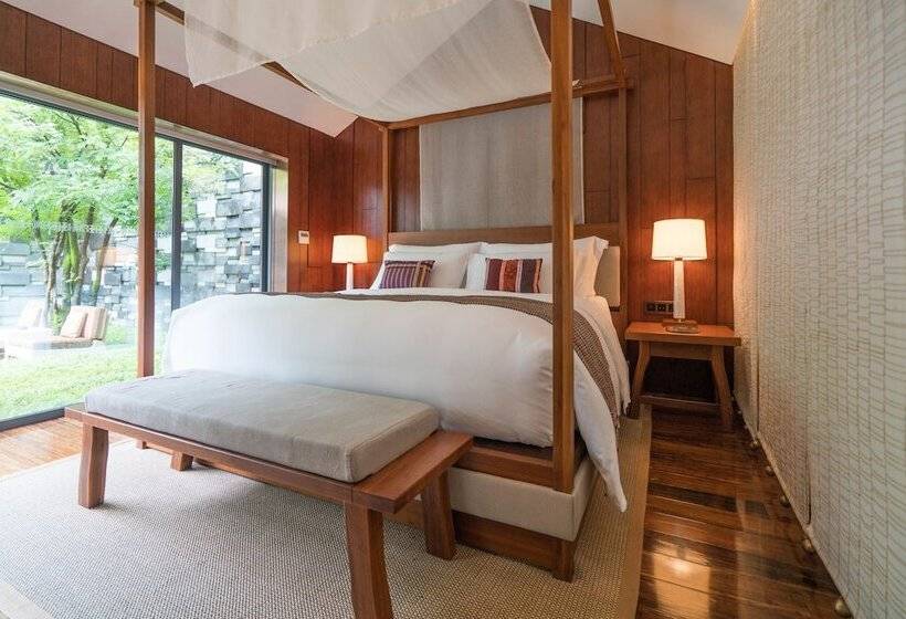 带1个卧室的行政公寓, The Lost Stone