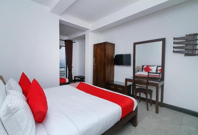 חדר דלוקס לשלושה, Delphin