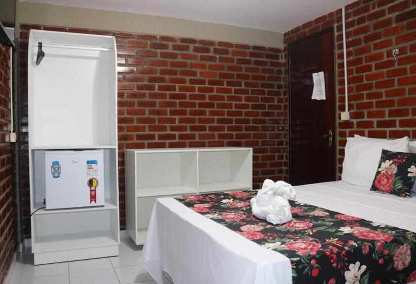 家庭套房, Pousada Málaga