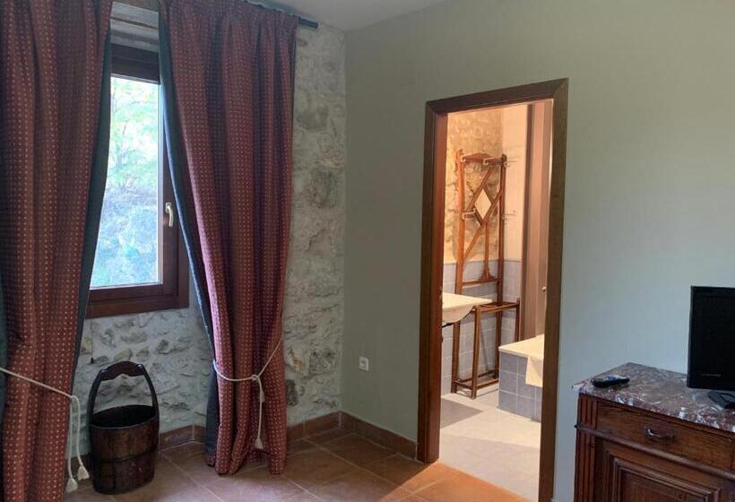 غرفة قياسية, Molino Grande Del Duratón