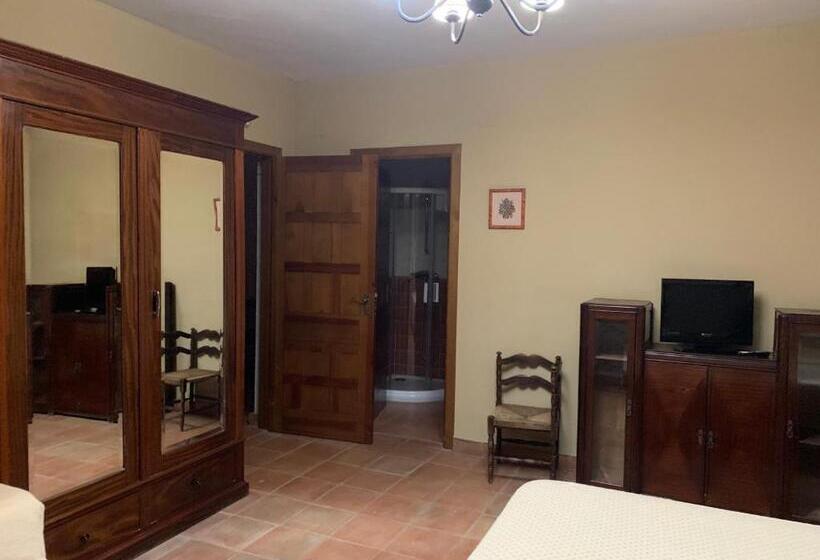 غرفة قياسية ثلاثية, Molino Grande Del Duratón