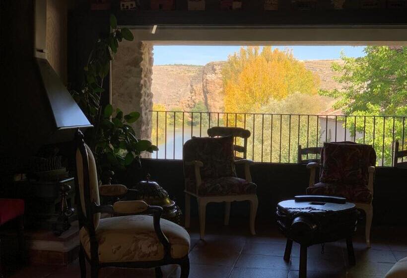 דירת חדר, Molino Grande Del Duratón