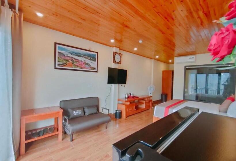 اتاق خانوادگی با چشم‌انداز کوه, Sapa Retreat Condotel