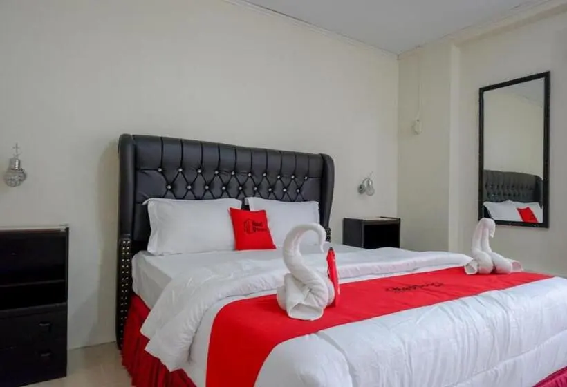 Deluxe-huone, Reddoorz Plus Syariah At Alam Raya