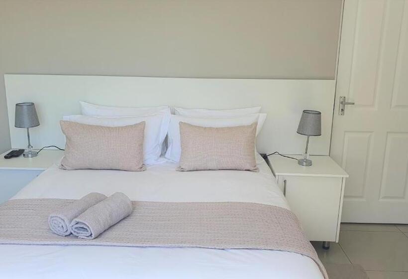 스탠다드 룸 바다 전망, Kelzane Guesthouse