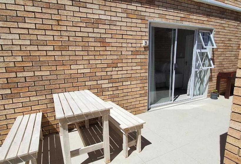 스탠다드 룸 킹사이즈 침대, Kelzane Guesthouse