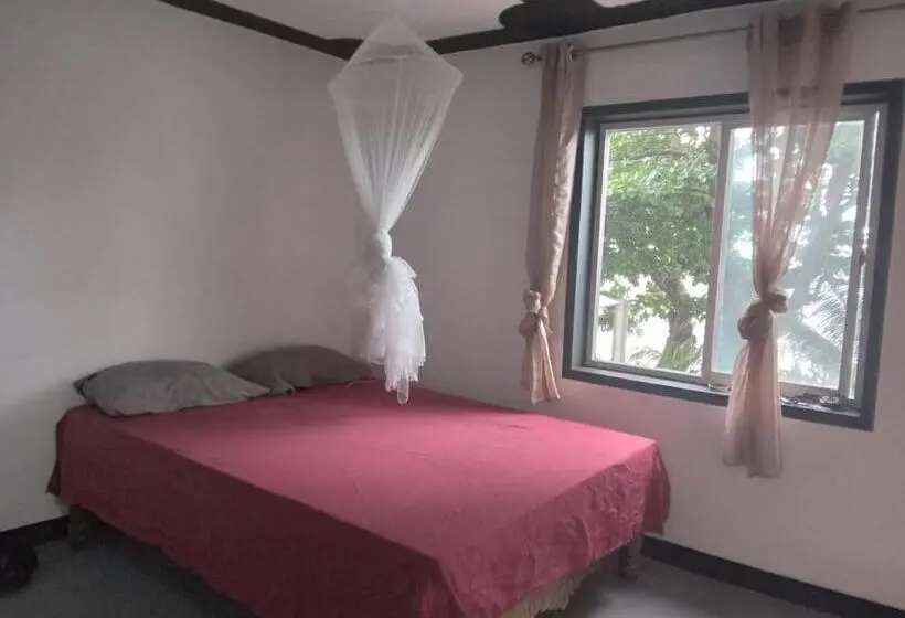 اتاق لوکس با بالکن و چشم‌انداز دریا, Port Antonio Brian S Beach House