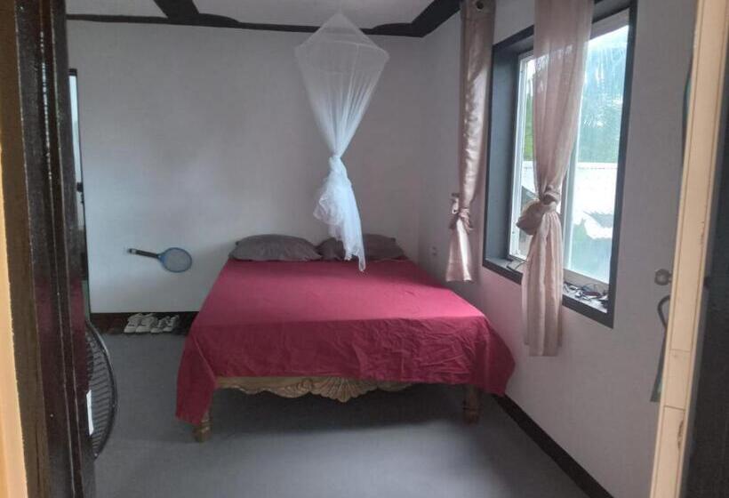 オーシャンビューデラックスルームバルコニー付き, Port Antonio Brian S Beach House