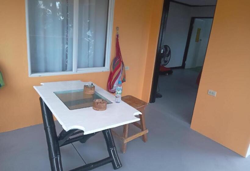 オーシャンビューデラックスルームバルコニー付き, Port Antonio Brian S Beach House