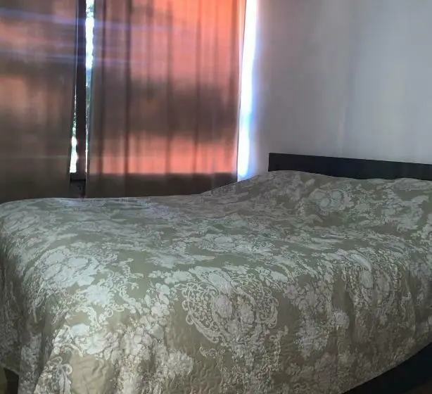 Economy Triple Room, Ajka