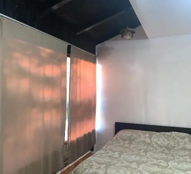 Economy Triple Room, Ajka