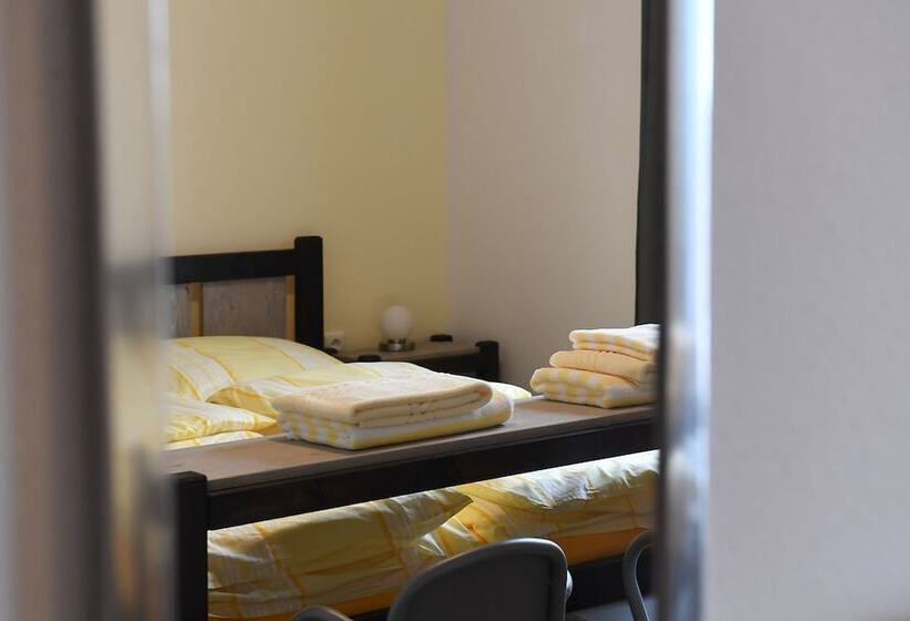 标准间, Pension Grenzenlos