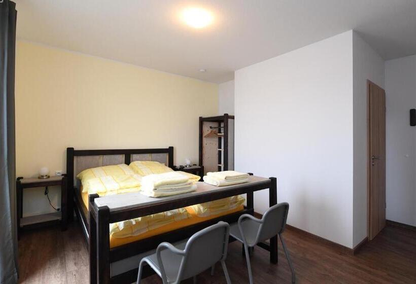 标准间, Pension Grenzenlos