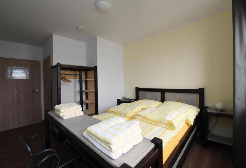 标准间, Pension Grenzenlos