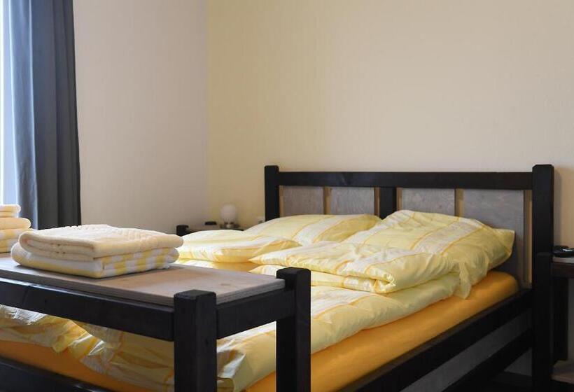 标准间, Pension Grenzenlos