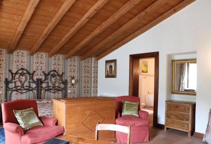 Полулюкс Одноместный с Террасой, Casale La Meridiana